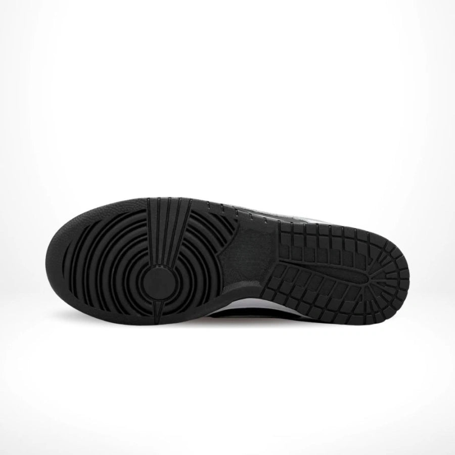 🔥Trending Now Low Reverse Panda 2 White Black